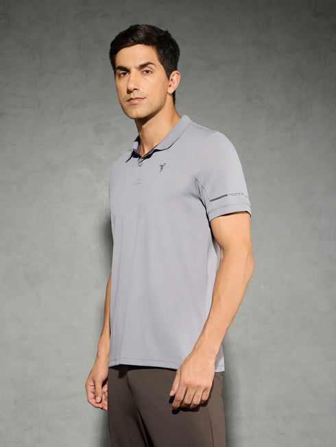 Men Solid Slim Fit Polo T-shirt with TECHNO COOL+