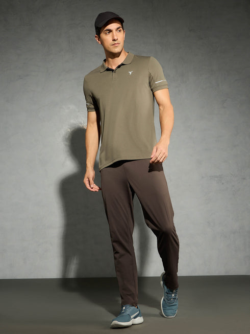 Men Solid Slim Fit Polo T-shirt with TECHNO COOL+
