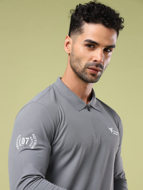 Men Solid Slim Fit Polo Sports T-shirt with MATPIQ