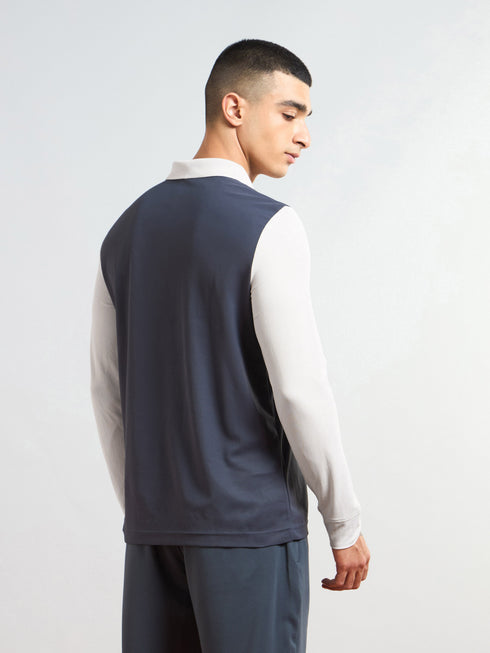 Men Colorblock Slim Fit Polo T-shirt with MATPIQ
