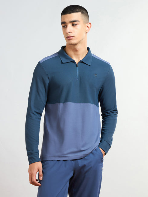 Men Colorblock Slim Fit Polo T-shirt with MATPIQ