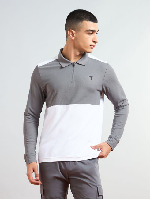 Men Colorblock Slim Fit Polo T-shirt with MATPIQ