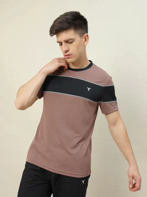 Men Colorblock Slim Fit Crew Neck T-shirt with TECHNO COOL+