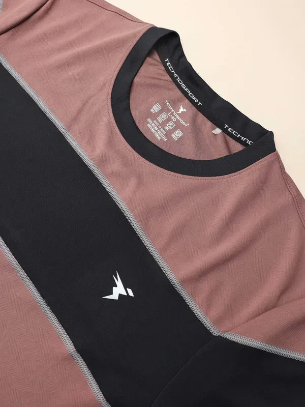 Men Colorblock Slim Fit Crew Neck T-shirt with TECHNO COOL+