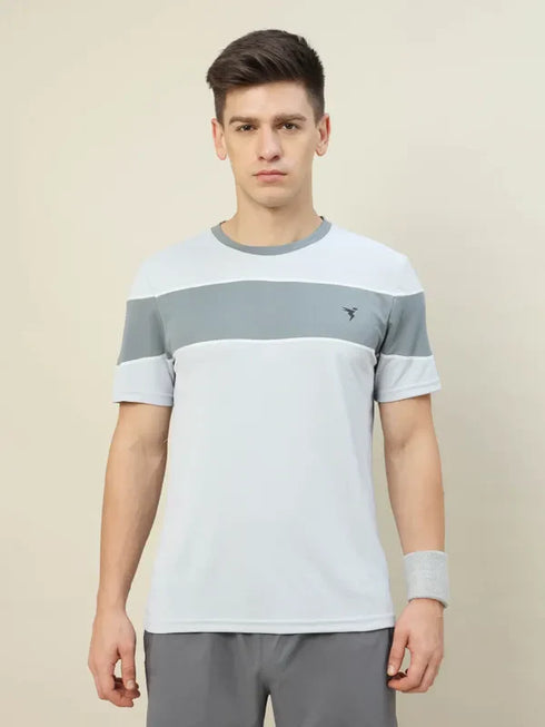 Men Colorblock Slim Fit Crew Neck T-shirt with TECHNO COOL+