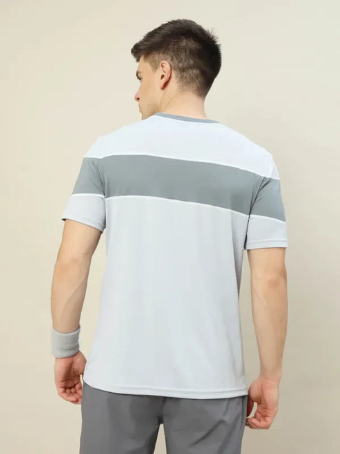 Men Colorblock Slim Fit Crew Neck T-shirt with TECHNO COOL+