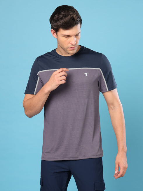 Men Colorblock Slim Fit Crew Neck T-shirt with TECHNO COOL+