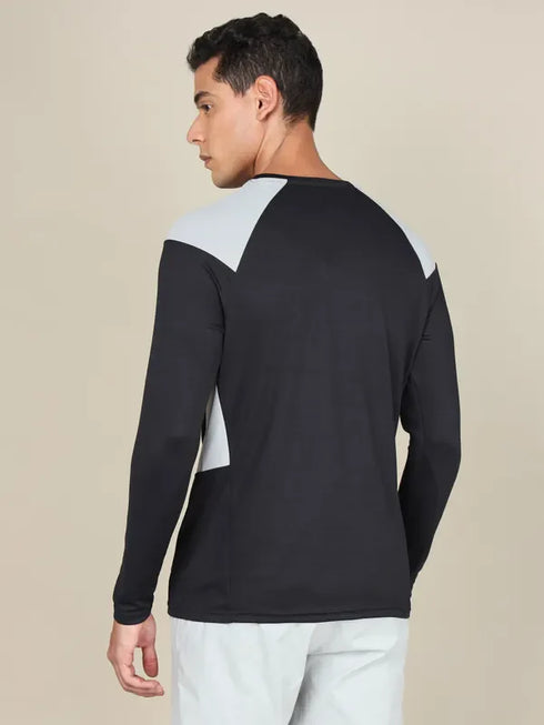 Men Colorblock Slim Fit Crew Neck T-shirt with TECHNO COOL+