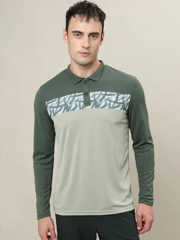 Men Colorblock Slim Fit Polo T-shirt with TECHNO COOL+