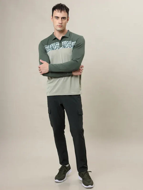 Men Colorblock Slim Fit Polo T-shirt with TECHNO COOL+