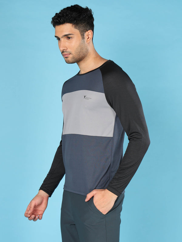 Men Colorblock Slim Fit Crew Neck T-shirt with TECHNO COOL+
