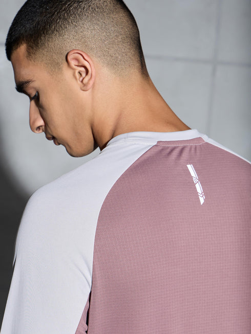 Men Colorblock Slim Fit Crew Neck T-shirt with TECHNO COOL+