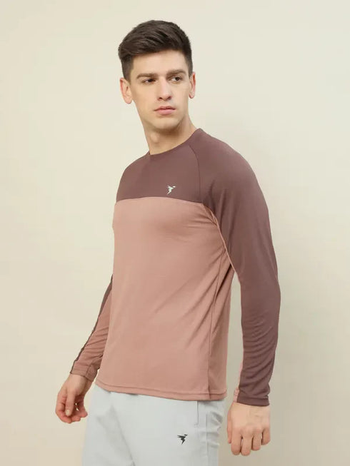 Men Colorblock Slim Fit Crew Neck T-shirt with TECHNO COOL+