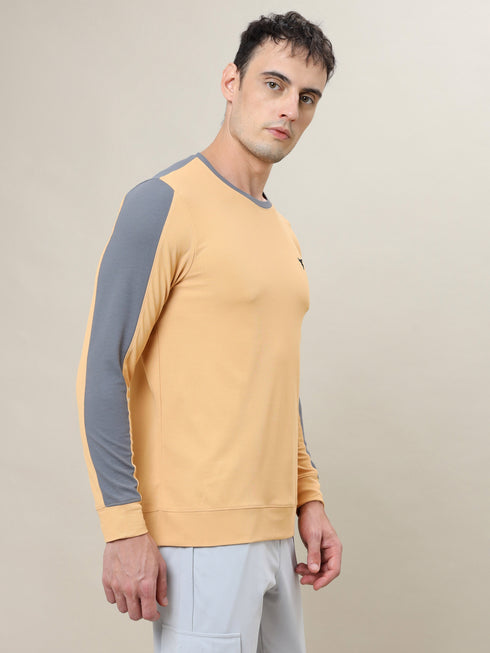 Men Colorblock Slim Fit Crew Neck T-shirt with MATPIQ (Pack of 2)