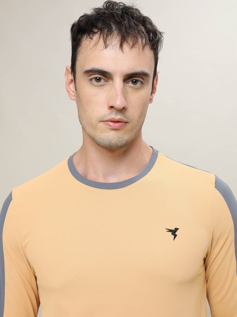 Men Colorblock Slim Fit Crew Neck T-shirt with MATPIQ (Pack of 2)
