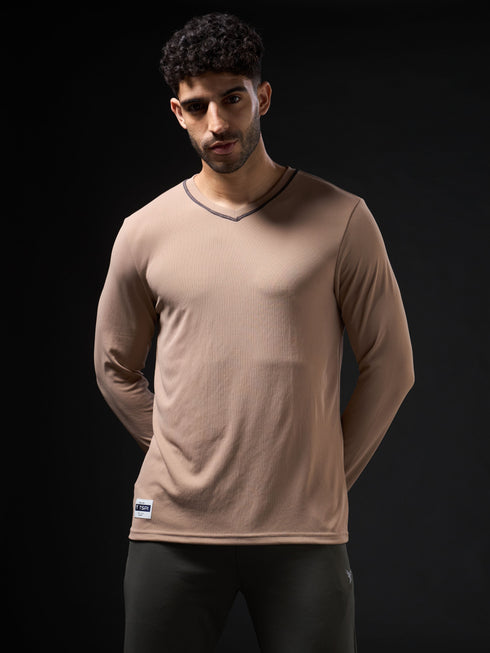 Men Solid Slim Fit V Neck Sports T-shirt with TECHNOCOOL+