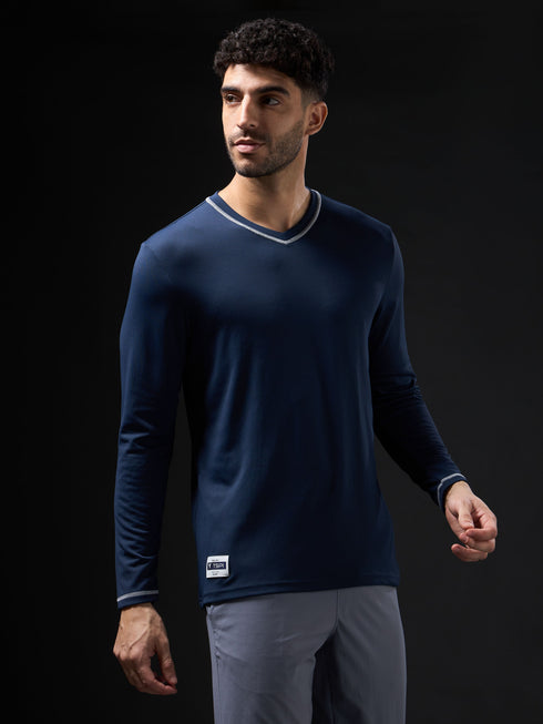 Men Solid Slim Fit V Neck Sports T-shirt with TECHNOCOOL+