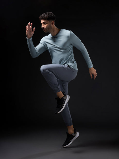 Men Solid Slim Fit V Neck Sports T-shirt with TECHNOCOOL+