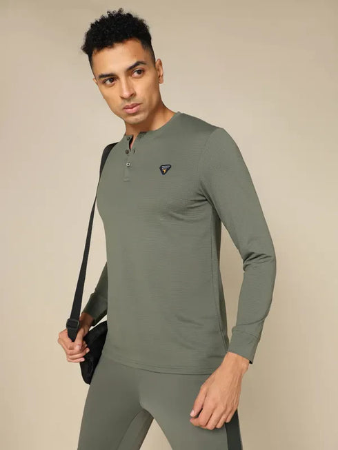 Men Self Design Slim Fit Henley Neck T-shirt with MATPIQ