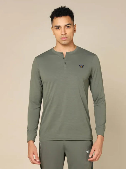 Men Self Design Slim Fit Henley Neck T-shirt with MATPIQ