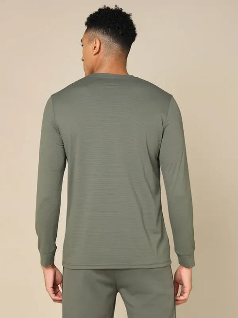 Men Self Design Slim Fit Henley Neck T-shirt with MATPIQ