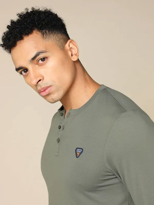 Men Self Design Slim Fit Henley Neck T-shirt with MATPIQ