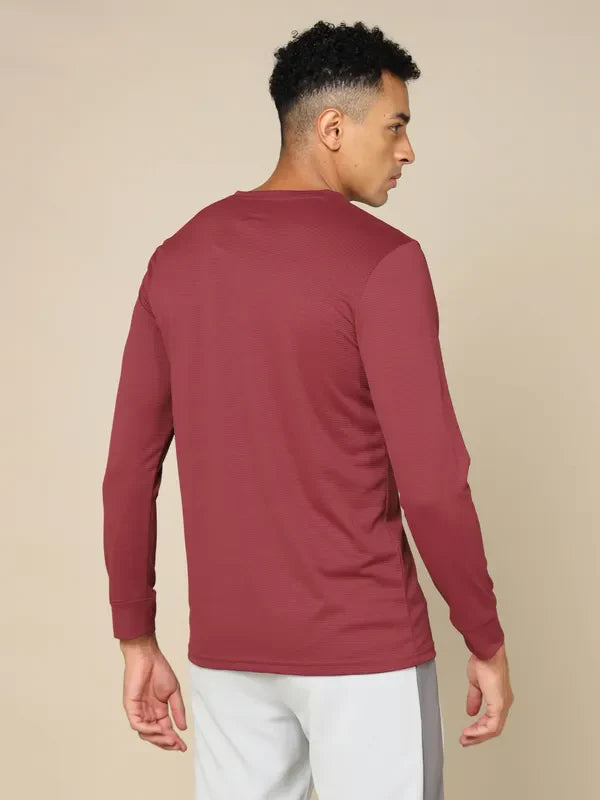 Men Self Design Slim Fit Henley Neck T-shirt with MATPIQ