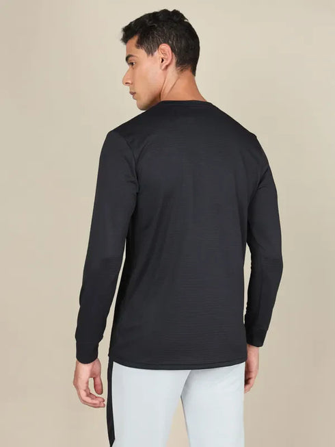 Men Self Design Slim Fit Henley Neck T-shirt with MATPIQ