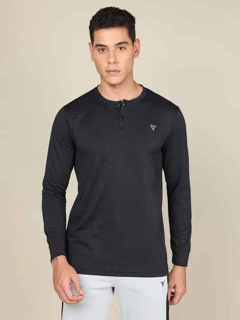 Men Self Design Slim Fit Henley Neck T-shirt with MATPIQ