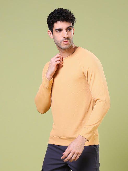 Men Cubic Melange Slim Fit Round Neck T-shirt with TECHNOCOOL+