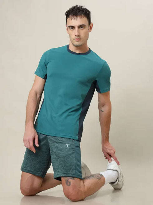Men Colorblock Slim Fit Crew Neck T-shirt with TECHNO COOL+