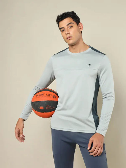 Men Colorblock Slim Fit Crew Neck T-shirt with TECHNO COOL+