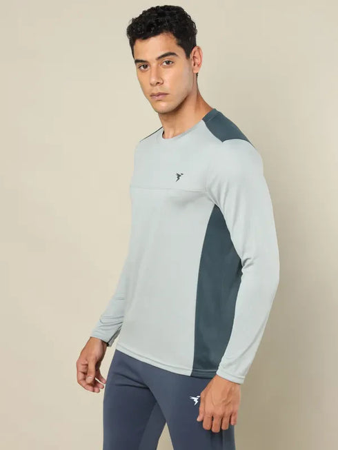 Men Colorblock Slim Fit Crew Neck T-shirt with TECHNO COOL+