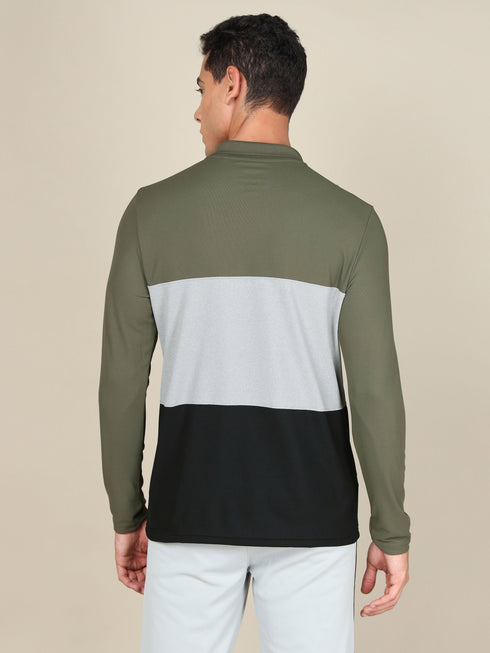 Men Solid Slim Fit Polo T-shirt with MATPIQ