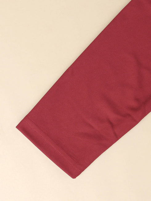 Men Solid Slim Fit Polo T-shirt with MATPIQ