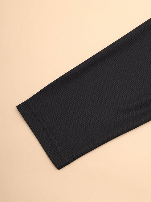 Men Solid Slim Fit Polo T-shirt with MATPIQ