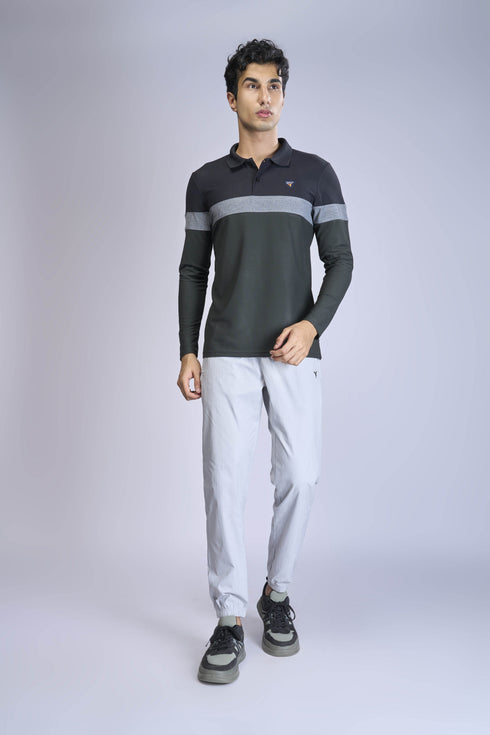 Men Colorblock Slim Fit Polo T-shirt with MATPIQ