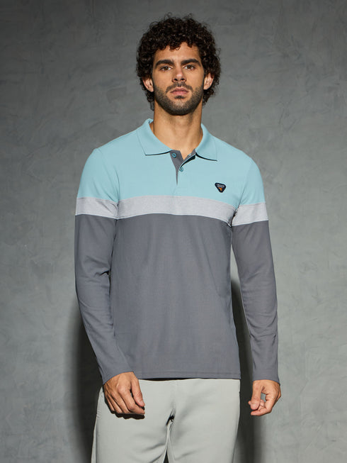 Men Colorblock Slim Fit Polo T-shirt with MATPIQ