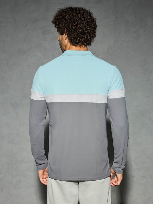 Men Colorblock Slim Fit Polo T-shirt with MATPIQ