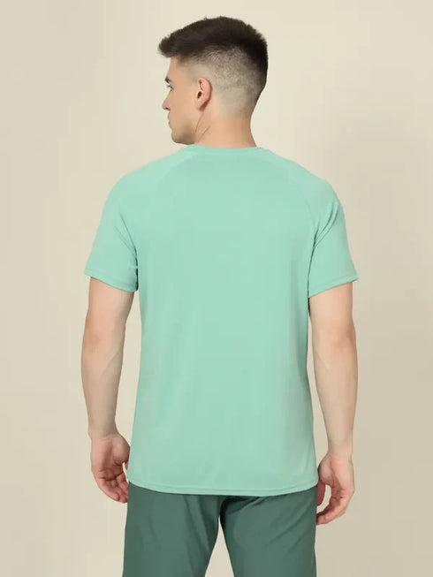 Men Graphic Printed Slim Fit Crew Neck T-shirt with TECHNO COOL+