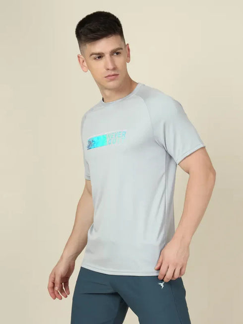 Men Graphic Printed Slim Fit Crew Neck T-shirt with TECHNO COOL+