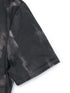 Men Abstract Print Slim Fit Crew Neck T-shirt with TECHNO COOL+