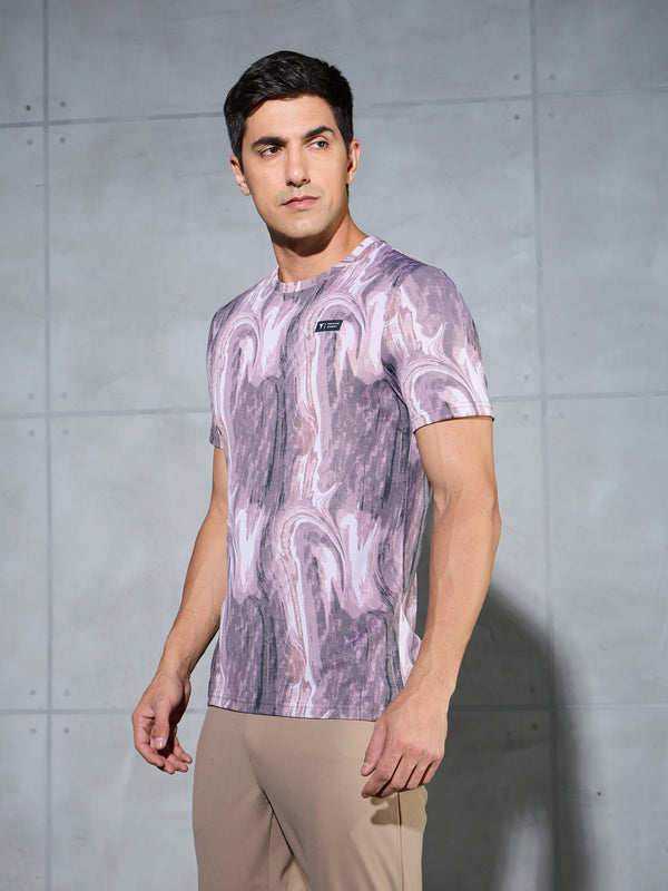Men Abstract Print Slim Fit Crew Neck T-shirt with TECHNO COOL+