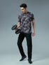 Men Abstract Print Slim Fit Crew Neck T-shirt with TECHNO COOL+