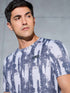 Men Abstract Print Slim Fit Crew Neck T-shirt with TECHNO COOL+