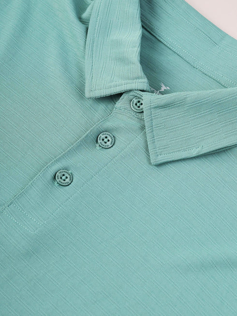 Men Solid Slim Fit Polo T-shirt with MATPIQ