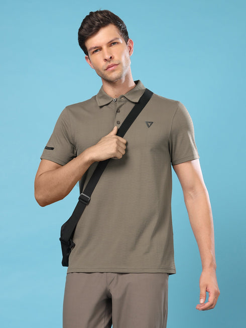 Men Solid Slim Fit Polo T-shirt with MATPIQ