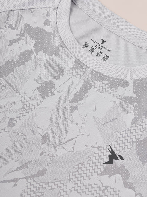 Men Slim Fit Crew Neck T-shirt with DOUBLE COOL
