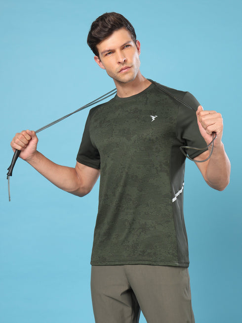 Men Slim Fit Crew Neck T-shirt with DOUBLE COOL