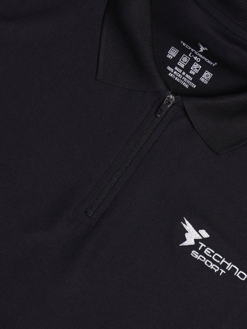 Men Solid Slim Fit Polo T-shirt with MATPIQ